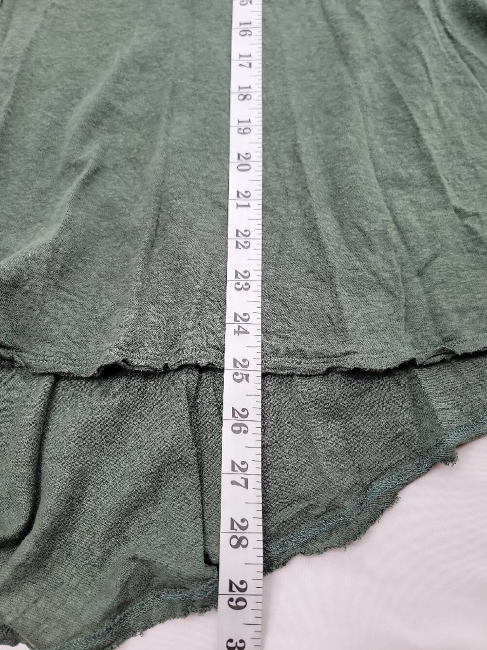 Free People Boho Tunic Top Medium Green Flowy Peasant Blouse Raw Hem Oversized - Picture 10 of 10
